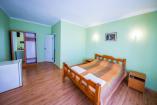 Двухместный номер с 1 кроватью и балконом    Крым  гостиница Николаевка 